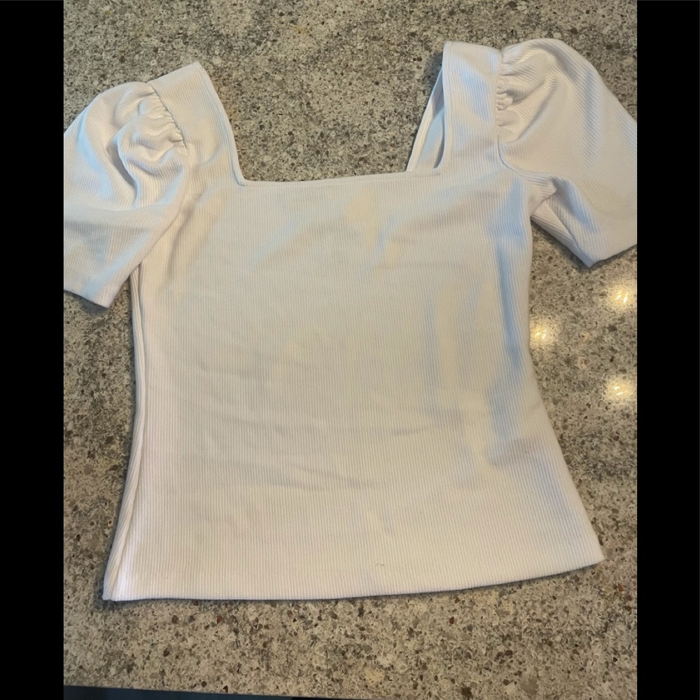 Club Monaco puff sleeve top